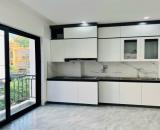 Nhà mới Đội Cấn, 5 tầng thang máy, giá cực tốt 8.4 tỷ