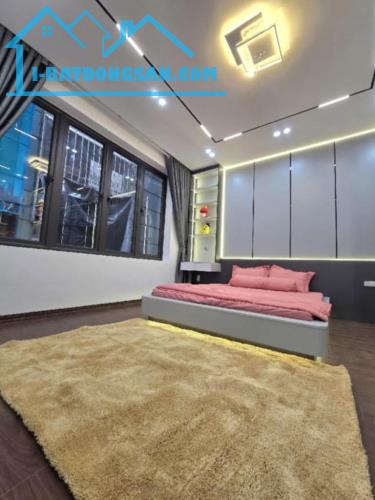 Lô Góc Phố Cầu Giấy DT45m2+4T Tặng Lại Nội Thất Ngõ To Giá 9.6Tỷ - 4