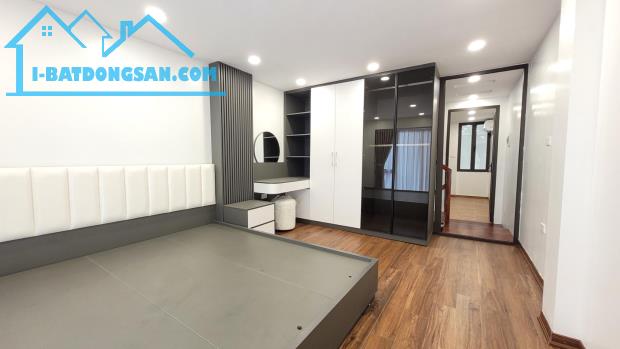 Chính chủ cần tiền bán gấp nhà mới phố Đàm Quang Trung,dt 45m2, 20m ra phố,full nội thất - 3