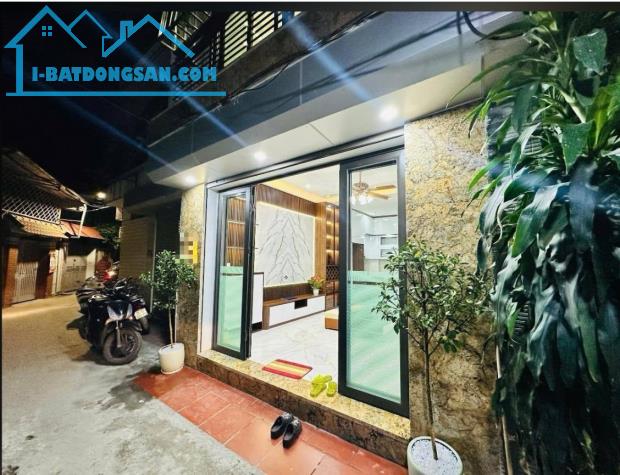BÁN NHÀ 65M NHỈNH 8 TỶ GẦN PHỐ NGÕ THÔNG TRUNG TÂM BA ĐÌNH HOÀNG HOA THÁM LIỄU GIAI