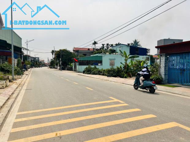 Bán lô đất 81m 2 mặt tiền chung cư Lương Quán, Nam Sơn giá 2,xx tỷ Lh 0979087664 - 2