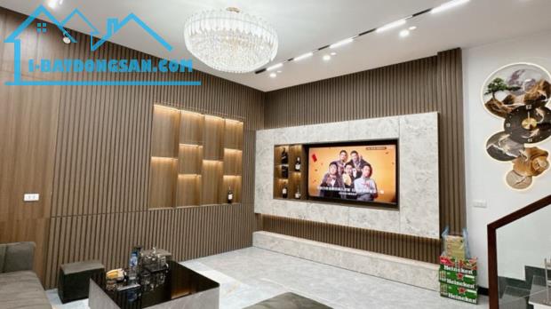 BÁN NHÀ BỒ ĐỀ, LONG BIÊN, 4 TẦNG, 7,2 TỶ CỰC ĐẸP - 2