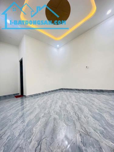 Nhà mới, đẹp ngay chợ Thanh Hoá, 3pn, sổ riêng, đất hồng, chỉ 2tỷ390 - 4