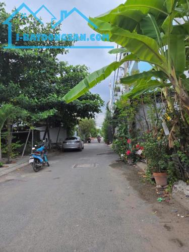 NHÀ HẺM XE HƠI ĐẸP NGUYỄN DUY TRINH, PHÚ HỮU, THỦ ĐỨC, 4 TẦNG, 60M2, 5PN, NHỈNH 6 TỶ.
