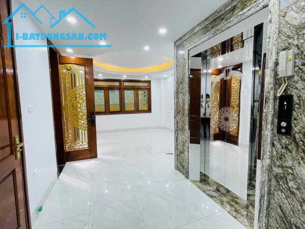 SIÊU PHẨM ĐÀO TẤN - SỔ ĐỎ NỞ HẬU - NHÀ 2 MẶT NGÕ - Ô TÔ CÁCH NHÀ 10M - 7 TẦNG THANG MÁY - 2