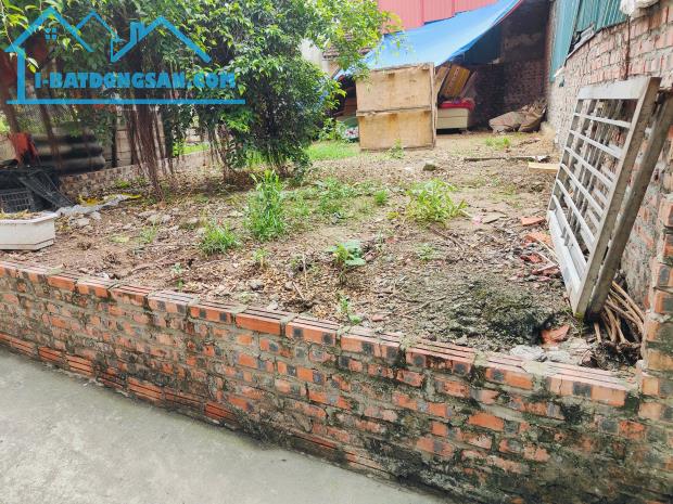 Bán đất Thú Y,Đức Thượng ,56m2 ,mặt tiền 5,4m ,ô tô đỗ cổng,gần QL32 - 2