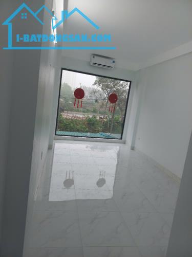 Cho thuê nhà 5 tầng mới đẹp tại khu Đồng Tía, Chúc Sơn, Chương Mỹ, Hà Nội - 4