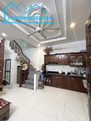 Chính Chủ Bán Nhà DT 30m * 5Tầng Ngõ 123 Trần Cung Ngõ Rộng Giá Từ 7.35 tỷ - 1