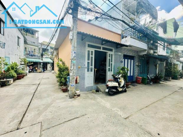 BÁN NHÀ HẺM 114 CHIẾN LƯỢC, BÌNH TRỊ ĐÔNG , BÌNH TÂN, nhỉnh 3 TỶ