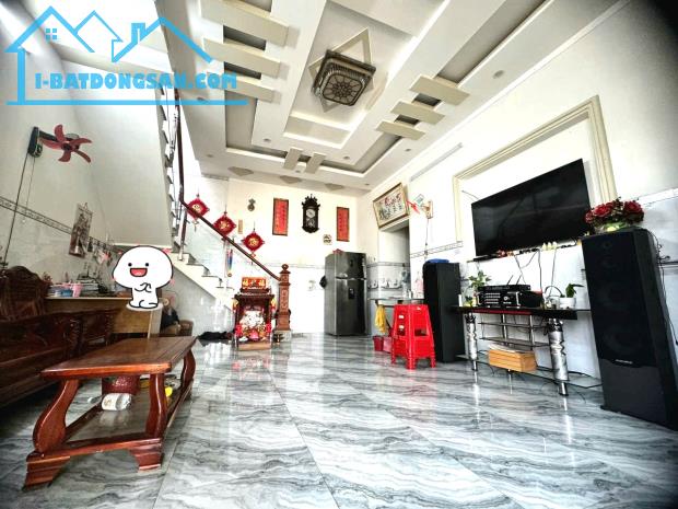 BÁN RẺ NHÀ AN BÌNH, 1TRỆT 1LẦU, SỔ HỒNG THỔ CƯ, ĐƯỜNG 4m, OTO ĐẬU TRƯỚC NHÀ - 2