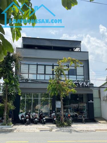 SỞ HỮU NHÀ ĐẸP - GIÁ Yêu Thương - Vị Trí Tại : Huỳnh Văn Nghệ - Phú Lợi - Thủ Dầu Một -