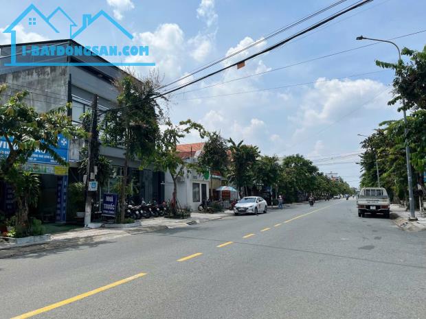 SỞ HỮU NHÀ ĐẸP - GIÁ Yêu Thương - Vị Trí Tại : Huỳnh Văn Nghệ - Phú Lợi - Thủ Dầu Một - - 2