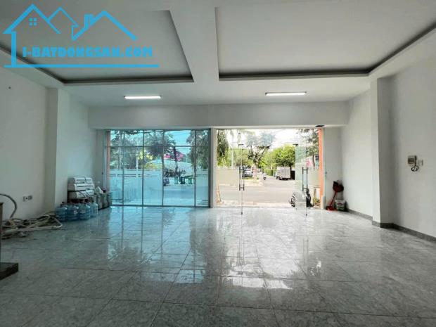 SỞ HỮU NHÀ ĐẸP - GIÁ Yêu Thương - Vị Trí Tại : Huỳnh Văn Nghệ - Phú Lợi - Thủ Dầu Một - - 4