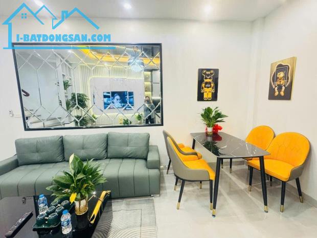 35m2 x 5 tầng Đội Cấn - Cách ô tô dừng đỗ 80M - Ngõ to, thông. - 1