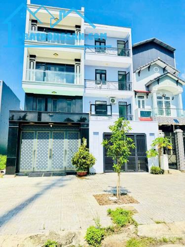 Sang 2 lô đất quận - full thổ - đường nhựa lớn thông Hương Lộ 2 - Mã Lò gần mặt tiền chợ