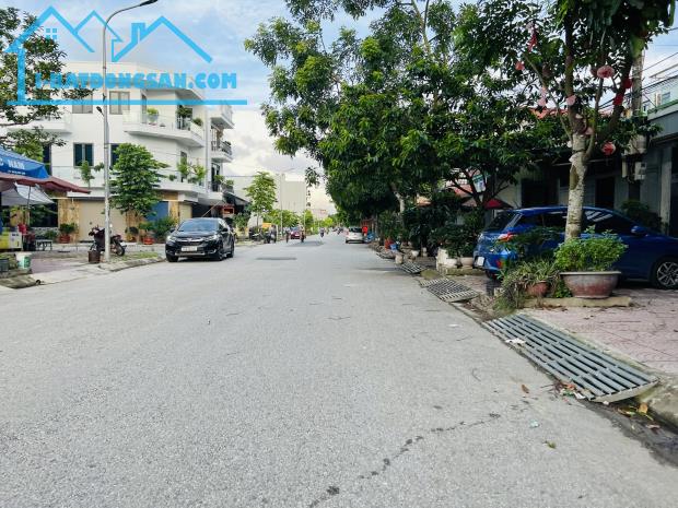 Bán lô đất  phân lô Đồng Chuối  giá chỉ từ  3,5 tỷ   LH 0979087664 - 1