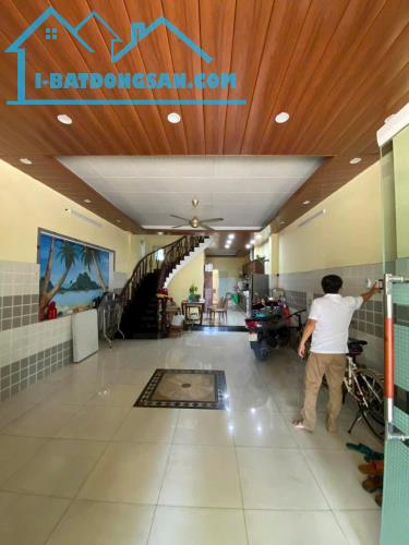 BÁN NHÀ MẶT TIỀN ĐƯỜNG SỐ TÊN LỬA 80M2(5×16M2)--4 TẦNG - 5