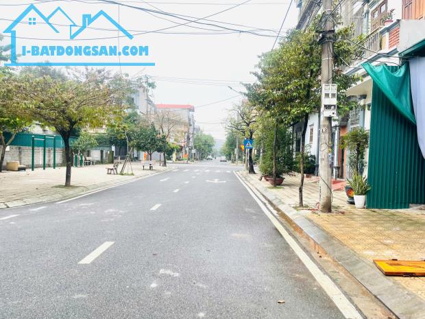 🏚️🏘️  BÁN NHÀ XƯỞNG TĐC LÊ HỒNG PHONG,PHỦ LÝ,HÀ NAM MT 5.5M,  DT 83M, GIÁ 3 Tỷ . - 1