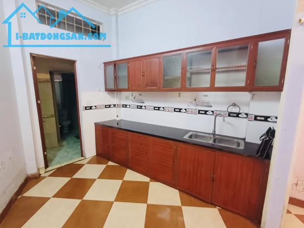 Bán nhà Tam Trinh  - Q. Hoàng Mai - dt 32M * 4T giá 4.5 tỷ sổ đỏ chính chủ - 1