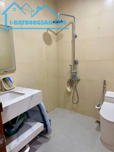 Cần bán nhanh căn 2 ngủ 60m Victoria nhà đẹp full nội thất, sổ đỏ, giá 3.9 tỷ - 4