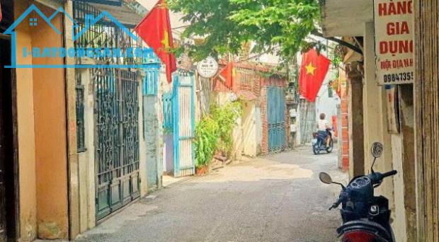 Bán nhà riêng Khương Trung – Gần hồ – Ngõ rộng 10m ra ô tô – 35,5m2 - 6,95 tỷ - 3