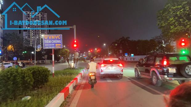 NHÀ MỚI CÒN MÙI SƠN HOÀNG NHƯ TIẾP 50M, 6T, MT4M, FULL NỘI THẤT, THANG MÁY, ĐA TIỆN ÍCH. - 1