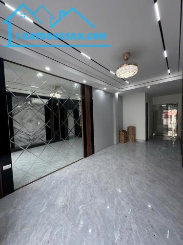 NHÀ MỚI CÒN MÙI SƠN HOÀNG NHƯ TIẾP 50M, 6T, MT4M, FULL NỘI THẤT, THANG MÁY, ĐA TIỆN ÍCH. - 5