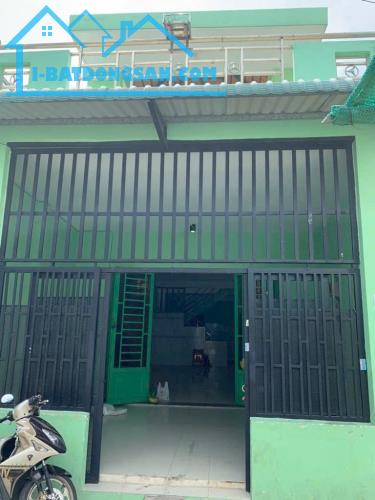 BÁN NHÀ BÌNH TÂN CẠNH TÊN LỬA - HẺM XE HƠI - NGANG LỚN 5M - 105M2 CHỈ 5.8 TỶ TL