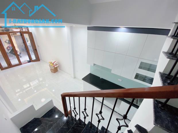ĐẠI MỖ - NHÀ MỚI - VÀI BƯỚC TỚI TRƯỜNG - Ô TÔ 20M -  75M2 - 8 TỶ
