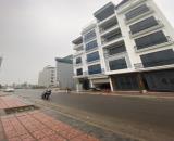 Bán Đất Tái Định Cư Ngọc Thụy Long Biên, DT: 62m2, sát công viên, giá 17 tỷ 800tr.