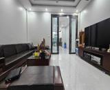 Chính chủ cần bán căn nhà 90m2, 38.5 tỷ,5 tầng