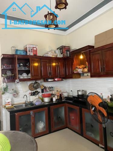 ♥ Nhà Kiệt rộng Hoàng Diệu, kẹp kiệt thoáng, 55m2, 3 mê đúc, sân rộng, 3.65 tỷ - 2