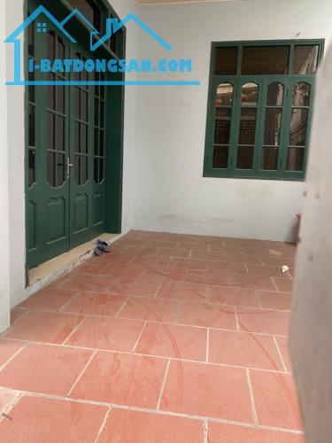 LÔ GÓC - Ô TÔ - SIÊU HIẾM GIỮA LÒNG LONG BIÊN – GẦN CỤC QUẢN LÝ BAY – KHU DÂN TRÍ CAO - 1