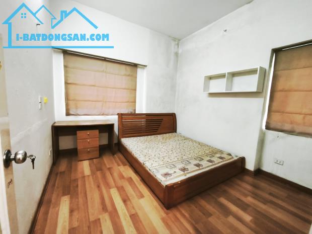 Cho thuê căn hộ 1511 toà A,  CC 671 Hoàng Hoa Thám, q. Ba Đình 91m2 2PN full đồ view hồ
