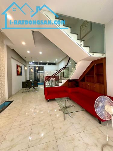 CẦN BÁN GẤP KHU DÂN CƯ PHI LONG DT: 85M2 (5 X 17M), 4 TẦNG, 4PN, 6WC. CHỈ 7 TỶ - 1