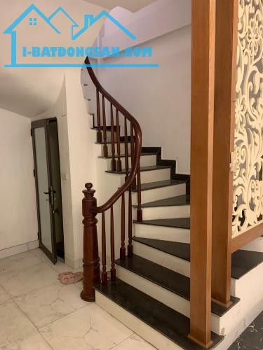 Tôi cần bán nhà tại ngõ 79, phố 8/3,lô góc, 32M2, 5 TẦNG, MT4.1m GIÁ 6.2 TỶ - 3