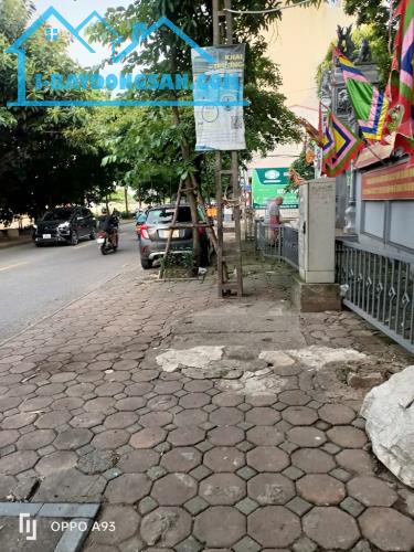 Bán đất tặng nhà 2 tầng mặt phố Kim Giang