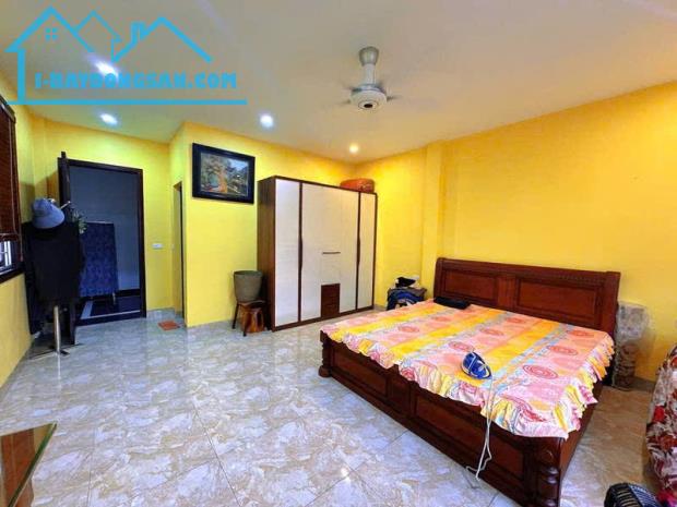 KIM MÃ - NHÀ ĐẸP - LÔ GÓC 2 THOÁNG - GẦN PHỐ - KINH DOANH ĐA NGÀNH - GẦN 50M² GẦN 10 TỈ - 5