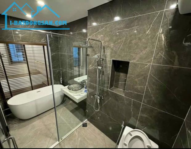 BÁN NHÀ BÁT KHỐI, GARA, THANG MÁY, 2 THOÁNG, NHÀ MỚI 42M2-9,2 TỶ - 4
