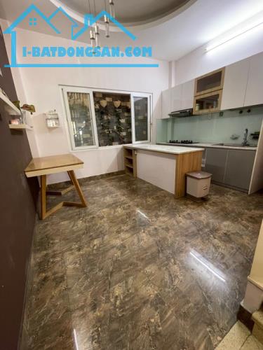 Bán nhà hẻm 5m Lũy Bán Bích-ngang 5.7m-120m2-cạnh ngã tư Hoà Bình chỉ 10 tỷ hơn - 3