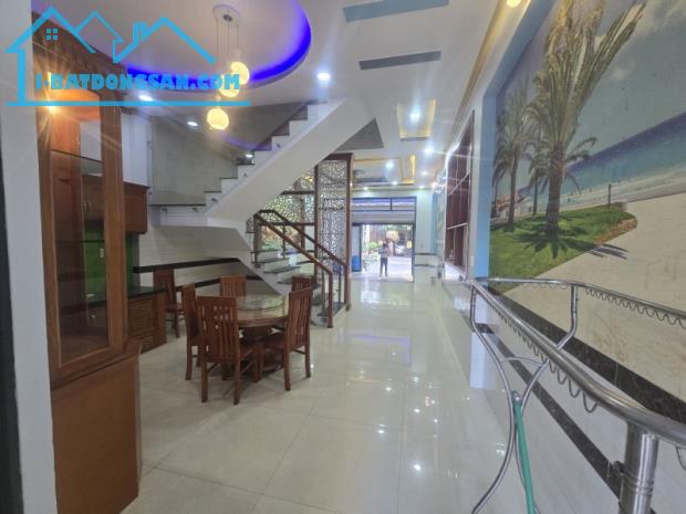 Bán nhanh nhà 80m2, đường 12m thông, Dt 743, Bình Chuẩn, Thuận An, Bình Dương, chỉ 3.65 tỷ - 1