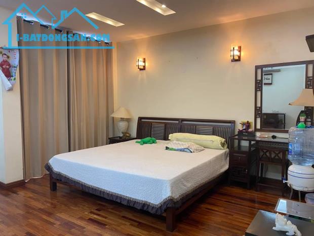 CHÍNH CHỦ CẦN BÁN GẤP ĐẤT VÀNG PHÂN LÔ HOÀNG CẦU DT61m2, ÔTÔ KINH DOANH - 2