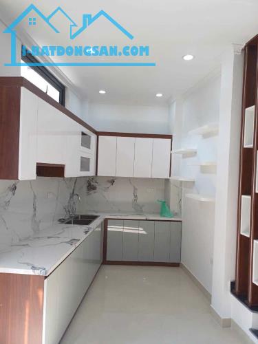BÁN NHÀ VĨNH KHANG - THANH TRÌ - 5 TẦNG - CHỈ 4.x TỶ