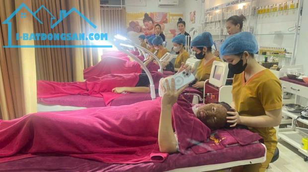 CHÍNH CHỦ CẦN SANG GẤP SPA Ở QUẬN 9 TP HCM