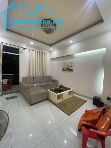 MẶT TIỀN KD - NGAY CẦU CHÀ VÀ QUẬN 8 - 4,2X21M - VUÔNG A4 - 3 TẦNG - KHÔNG LỘ GIỚI - 13.3T - 1