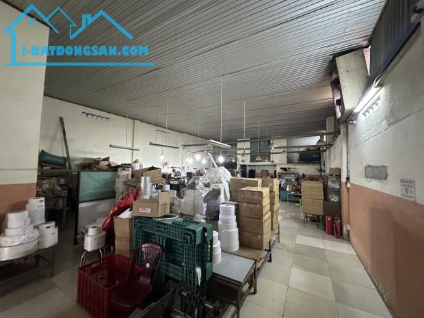 Bán Nhà C4 Bình Hưng Hoà, Bình Tân, tiện xây mới 300m2 Thổ, chỉ 40tr/m2 - 1
