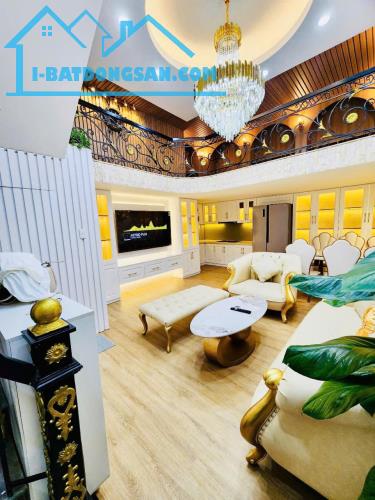 Đỉnh chóp! 
Bán nhà 5 tỷ, ô tô đỗ cửa, Phố Đặng Tiến Đông, Zalo 0911911021 - 1
