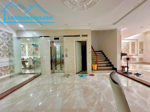 BIỆT THỰ ĐƯỜNG LÊ VĂN QUỚI GẦN NGÃ TƯ 4 XÃ- 2MẶT TIỀN -THANG MÁY-DTSD 650M-6TẦNG-CHỈ 17*TỶ - 1