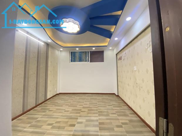 Bán nhà cực đẹp gần Đầm Sen , đang cho thuê 13tr, 58m2, 4 tầng ,chỉ hơn 6 tỷ - 3