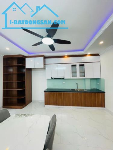 Bán nhà 30m2 ôtô Đỗ Cổng ngõ thông Phố An Dương Vương 5T - 2